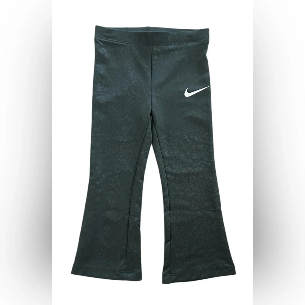 Nike soft comfy